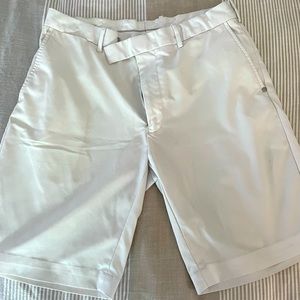 RLX Ralph Lauren Men’s White Shorts - Size 32